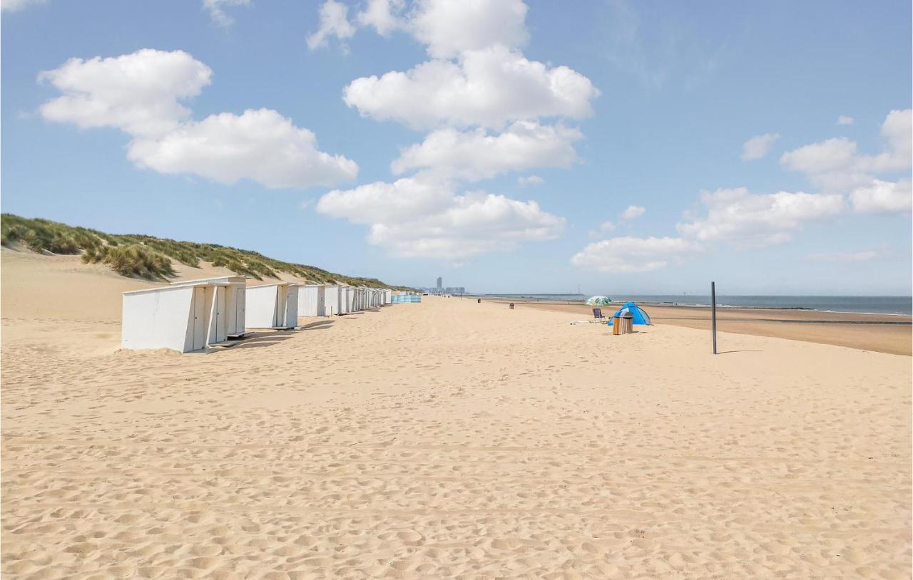 Gorgeous Apartment In Bredene With Kitchen Exteriör bild